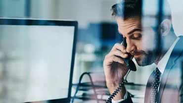 Controller am Arbeitsplatz